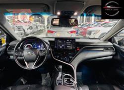 تۆیۆتا کامری